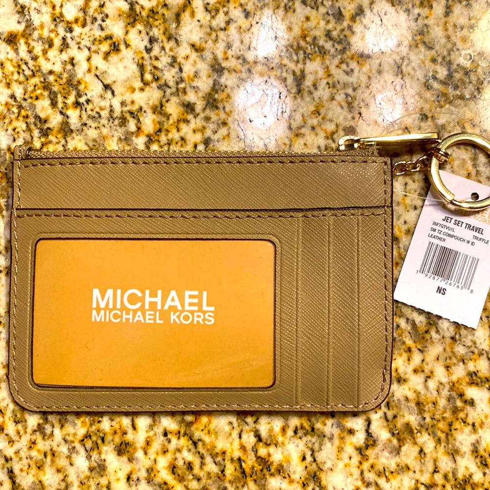 Michael Kors Truffle Jet Set travel purse